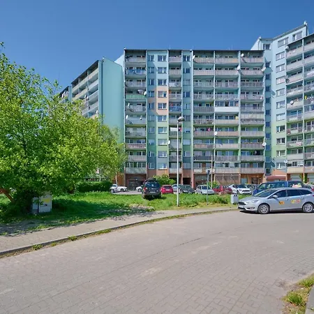 Beautiful & Bright Krynicka For 3 Guests By Renters 아파트 브로츠와프